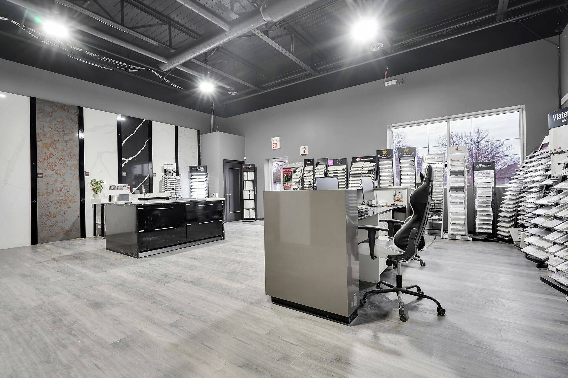 London East, ON N5V 1Z5,549 First ST