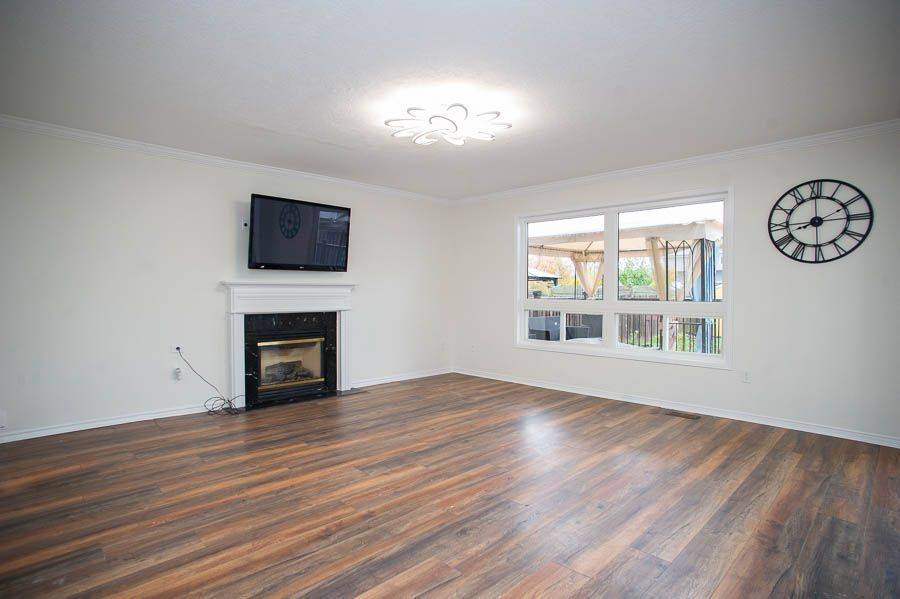 Brantford, ON N3T 0B1,110 Hunter WAY