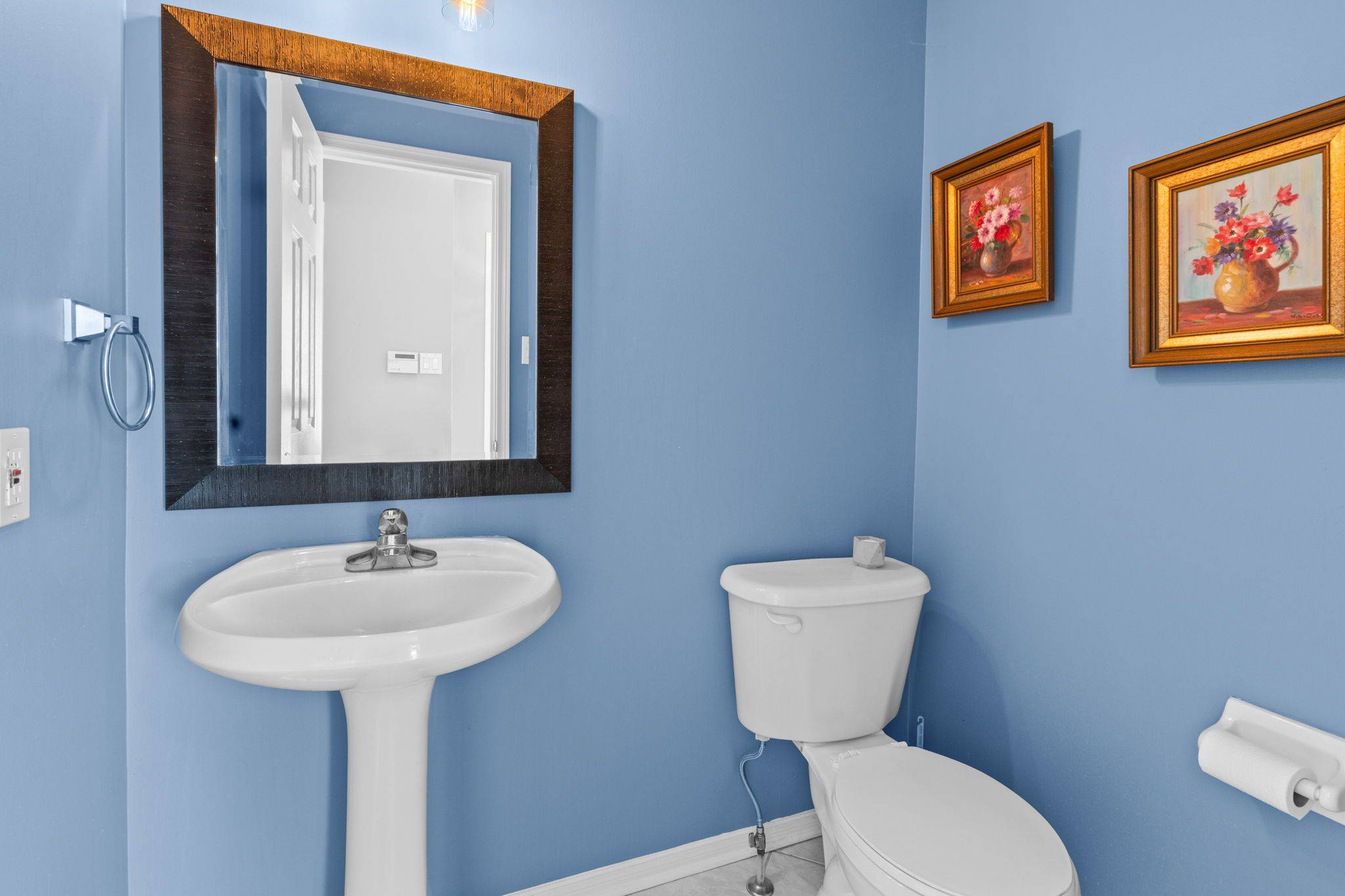 Barrhaven, ON K2G 6R6,5 Rossan ST