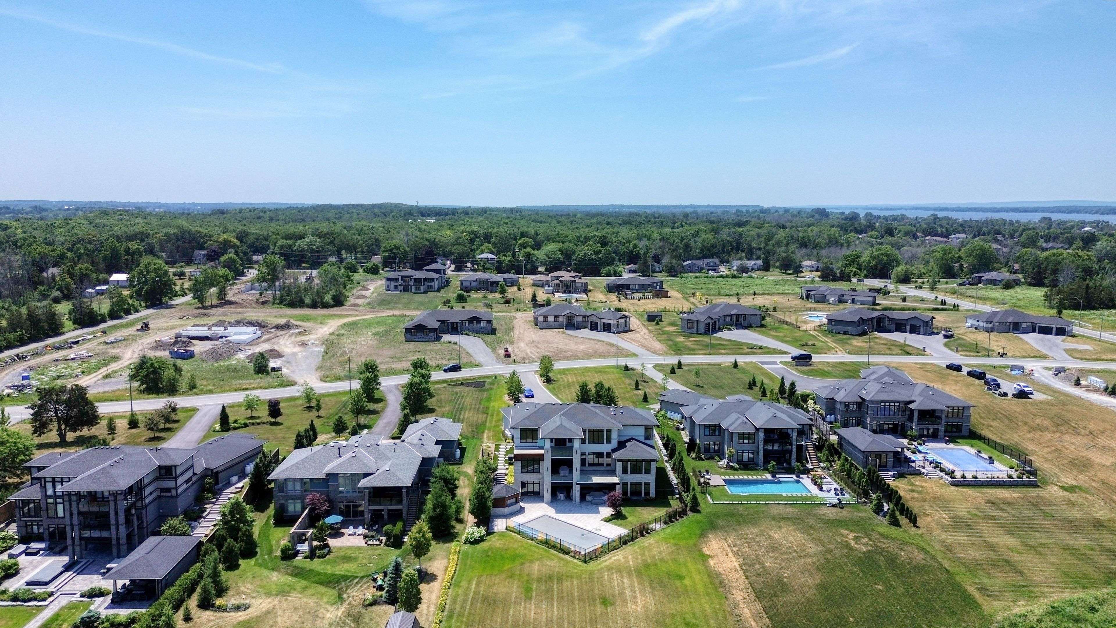 Prince Edward County, ON K8N 0G1,76 Navigation DR