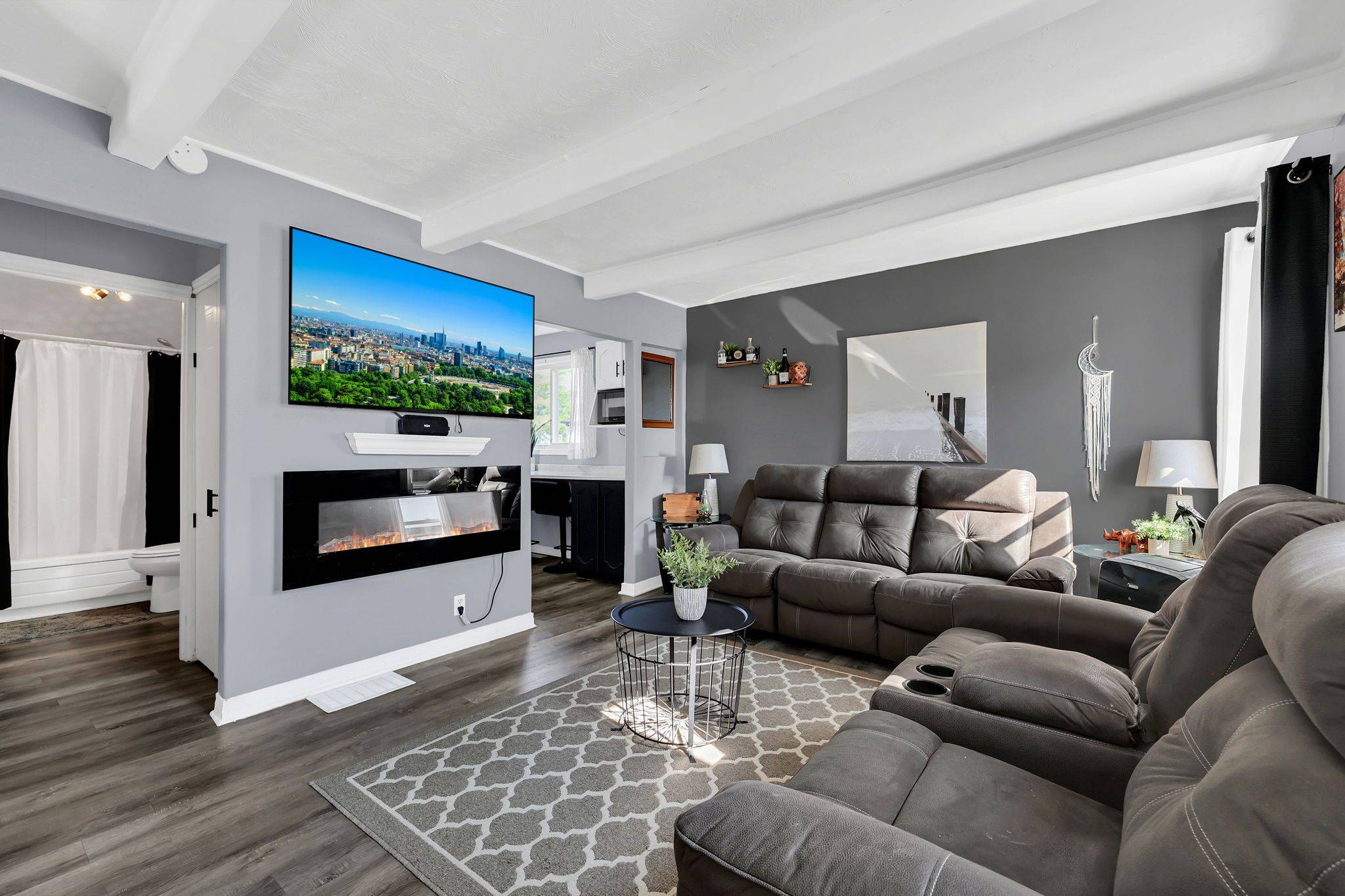 Welland, ON L3B 1Y8,104 Southworth ST