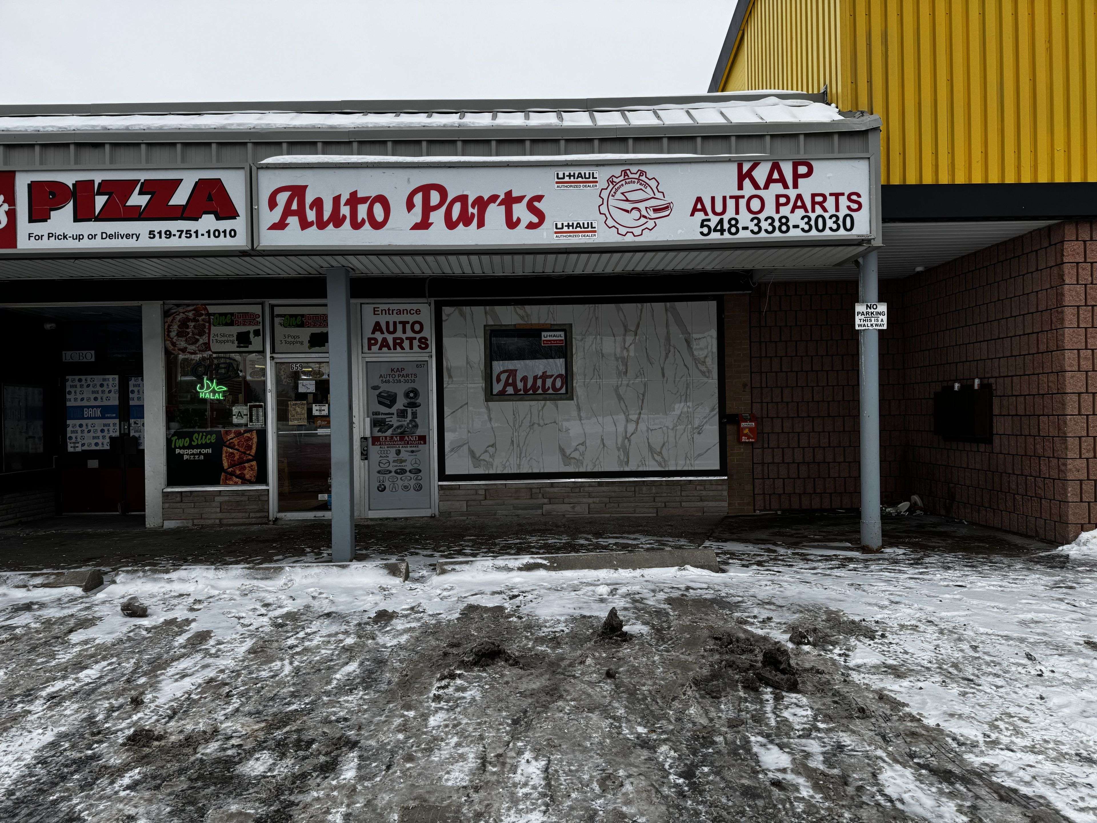 Brantford, ON N3S 3M8,657 Colborne ST