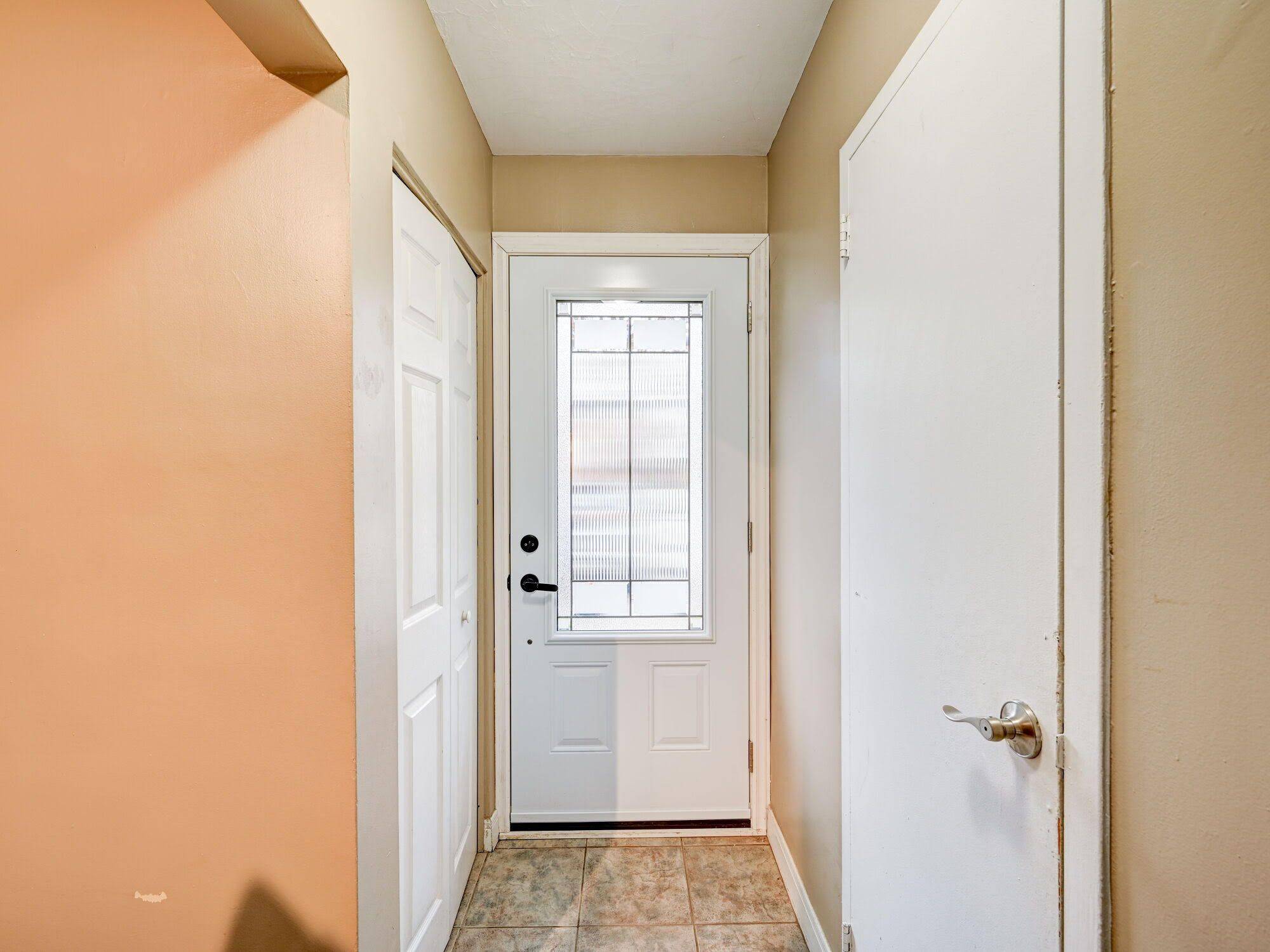 Niagara Falls, ON L2J 1G9,6476 Huggins ST #51