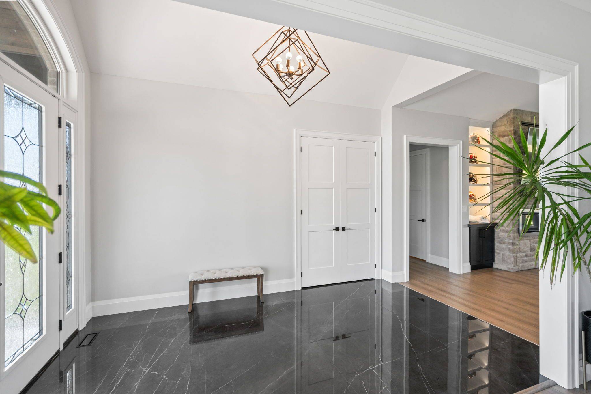 Kawartha Lakes, ON K0M 1G0,46 Westlake CT