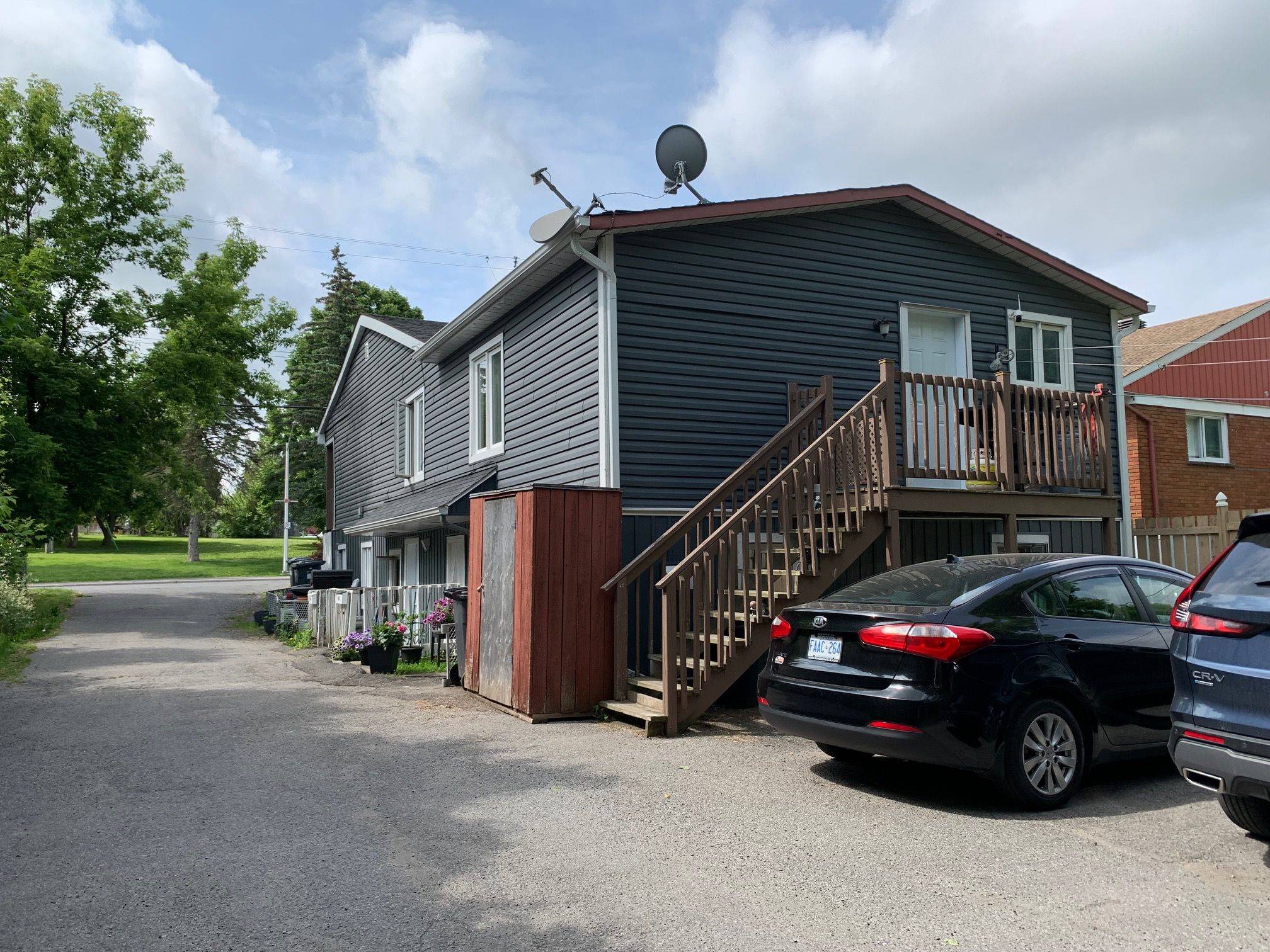 Hawkesbury, ON K6A 1G9,645-647A-647B Higginson ST