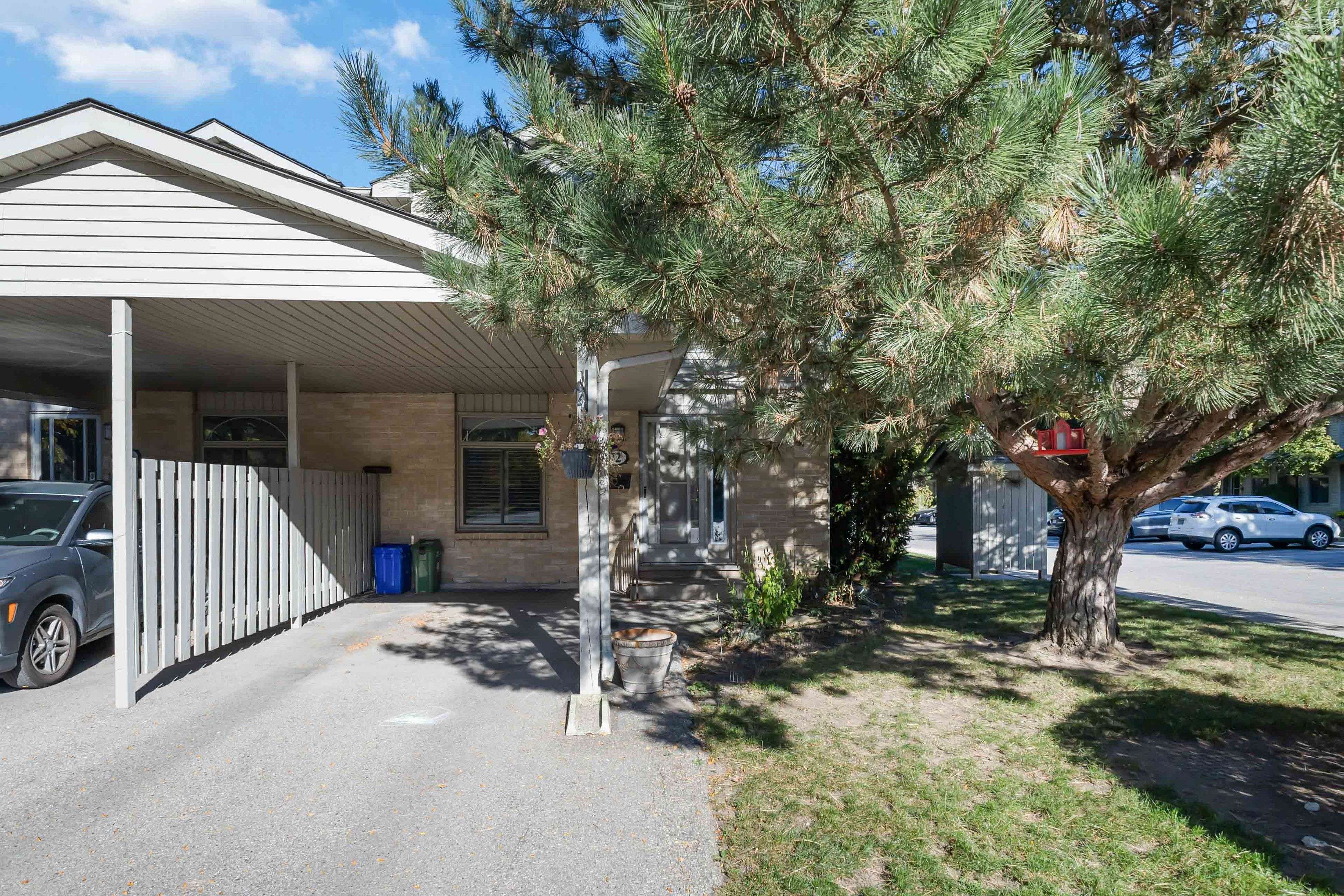 London East, ON N5W 6A1,141 Condor CT #72