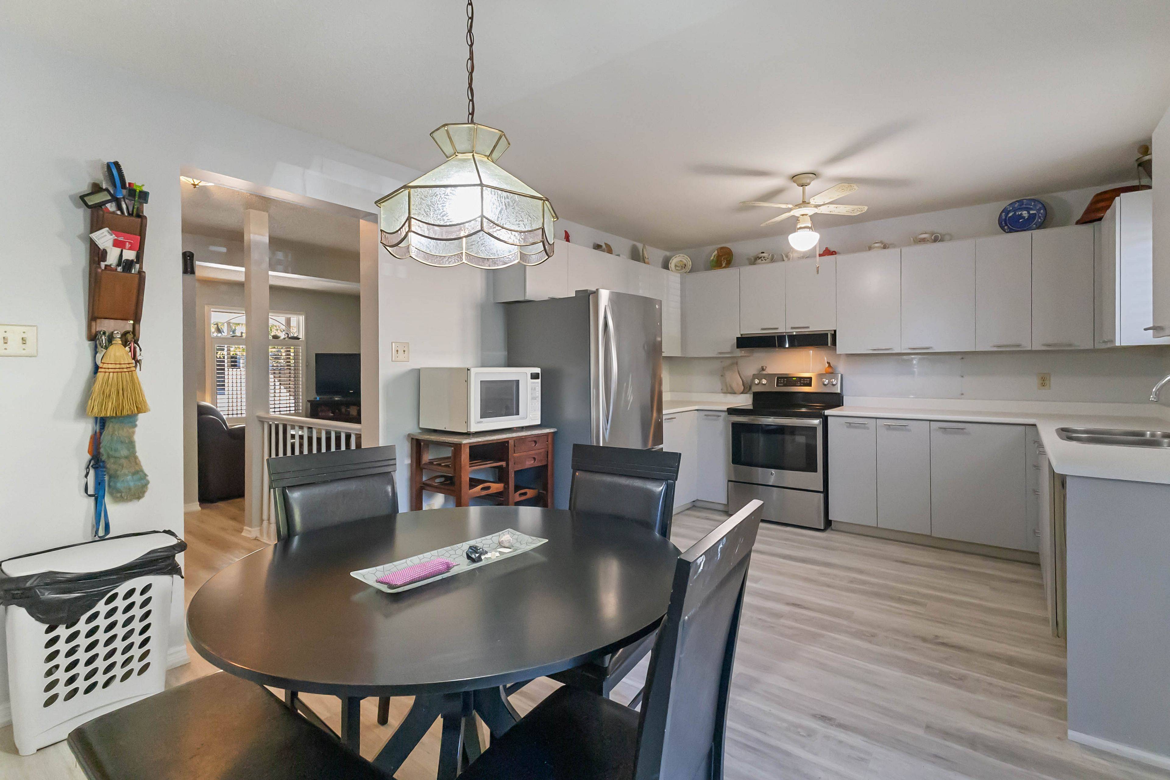 London East, ON N5W 6A1,141 Condor CT #72