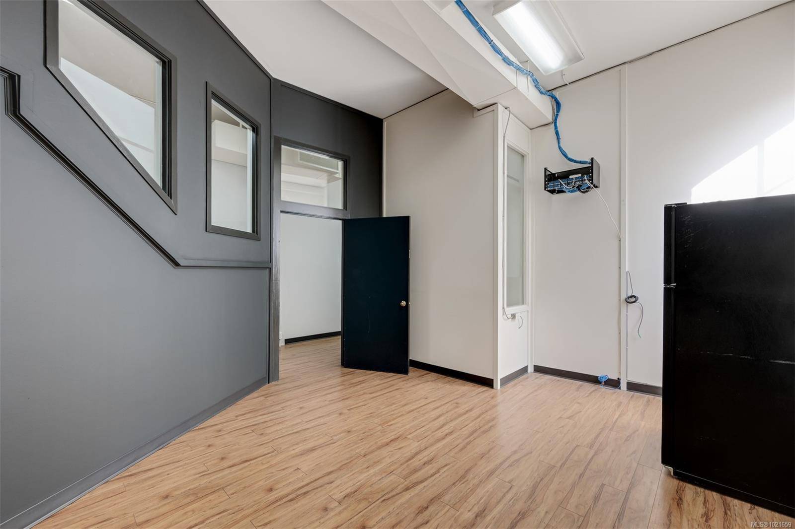 Victoria, BC V8W 3C7,733 Johnson St #301