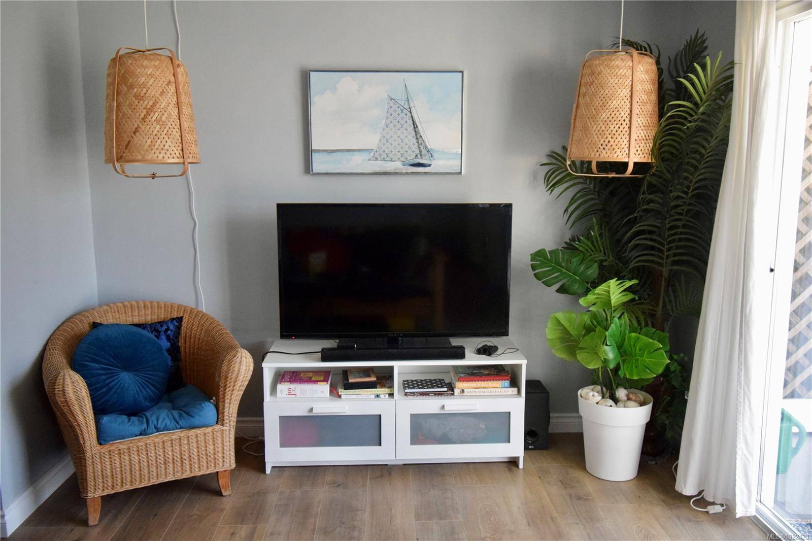 Port Alice, BC V0N 2N0,38 Clark Dr