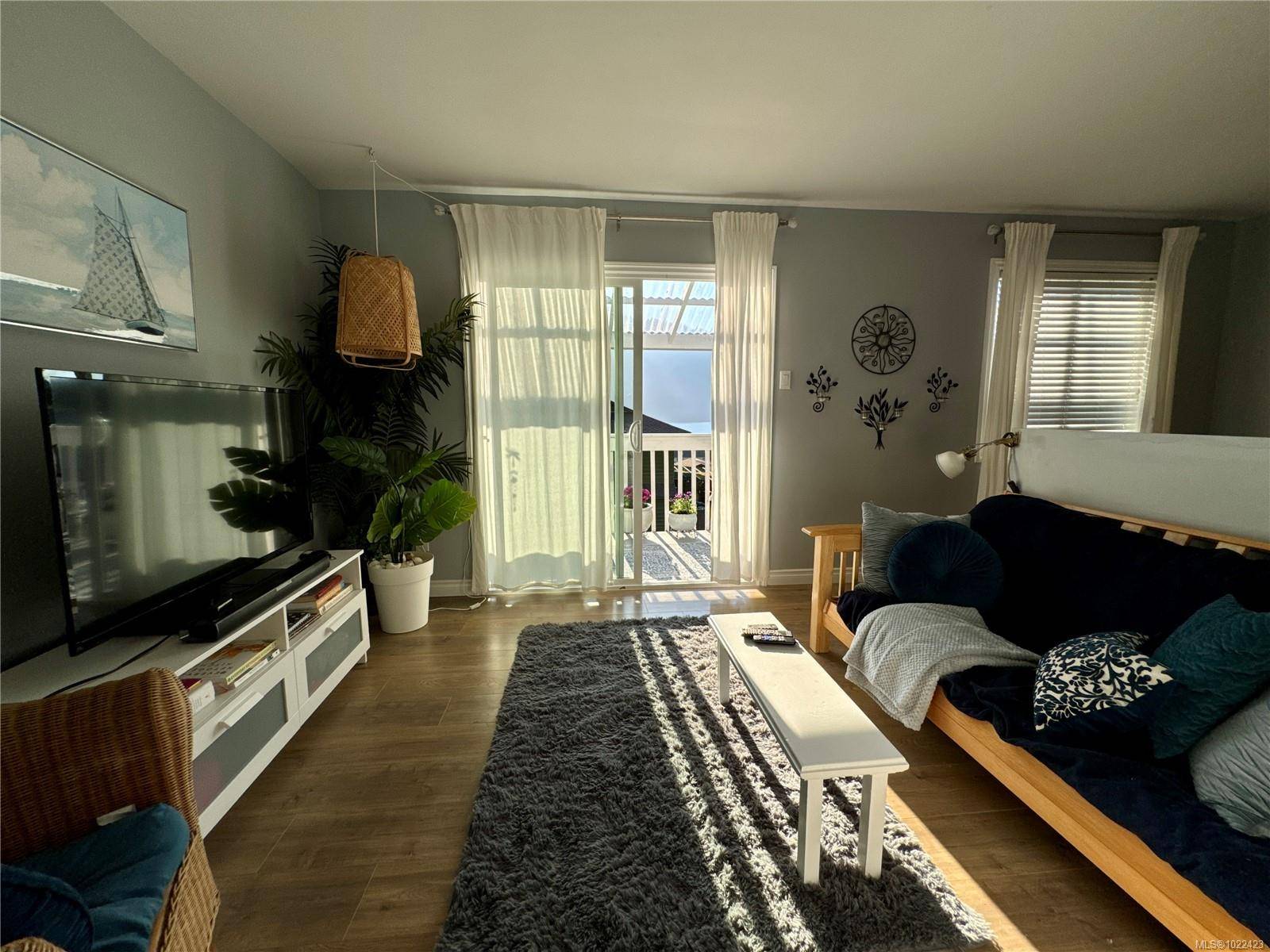 Port Alice, BC V0N 2N0,38 Clark Dr