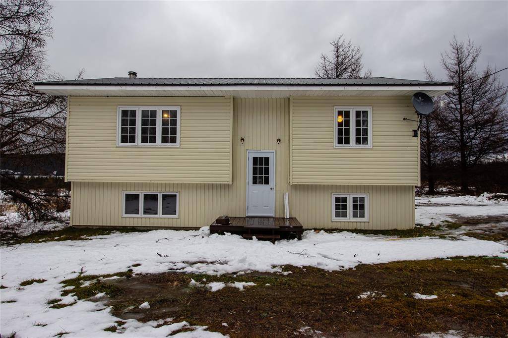 Upper Ferry, NL A0n1J0,18 Main Road