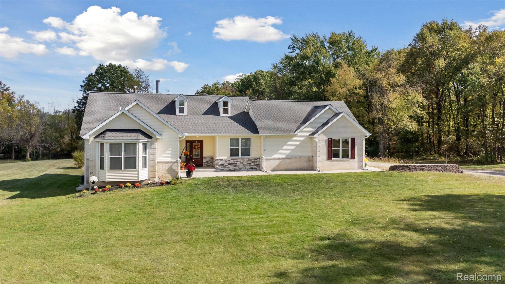 Chelsea, MI 48118,17275 Garvey RD