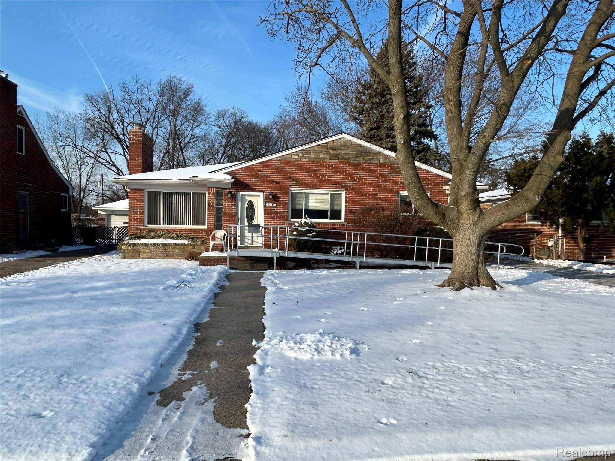 Warren, MI 48091,23825 Masch AVE