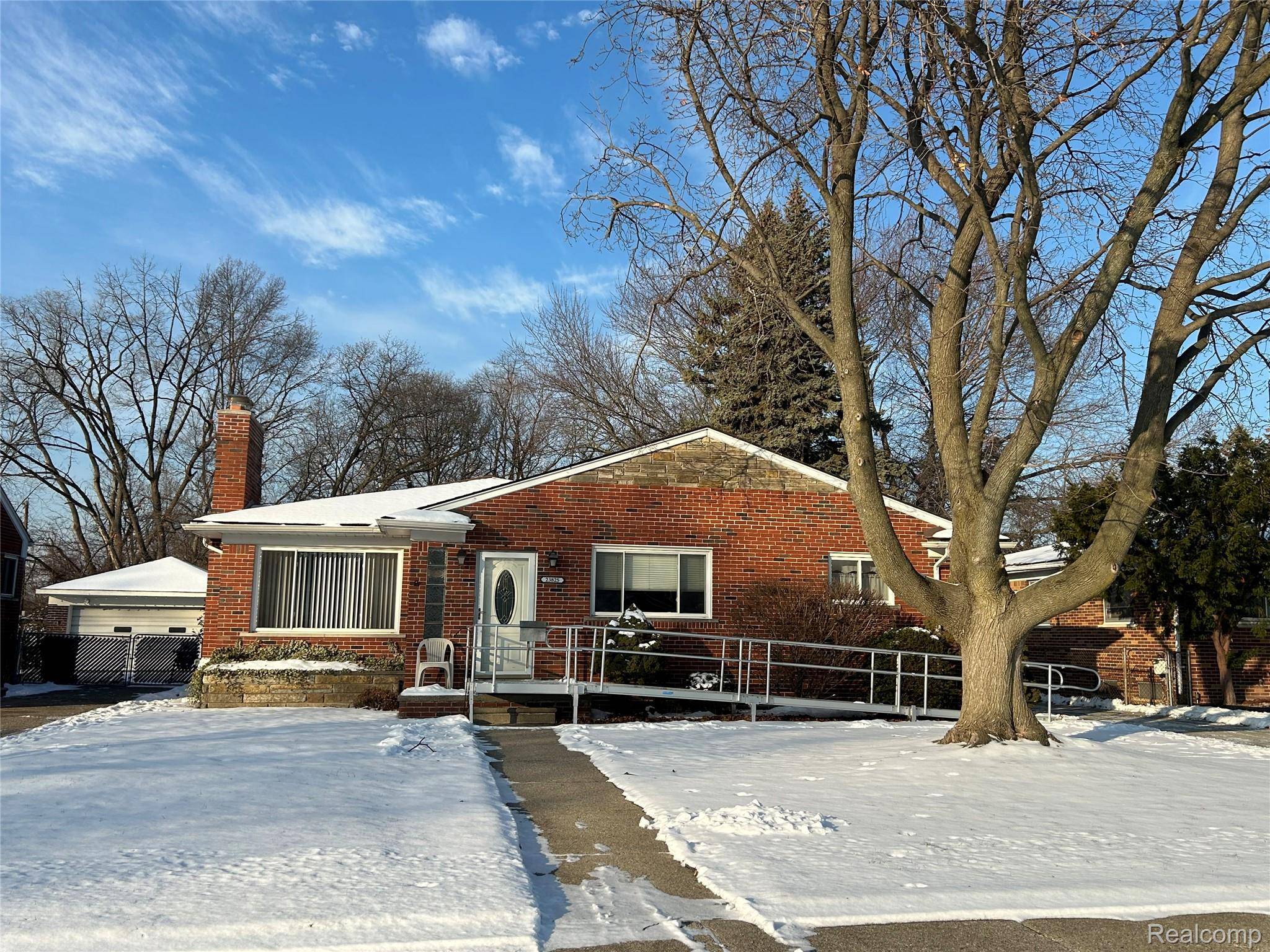 Warren, MI 48091,23825 Masch AVE