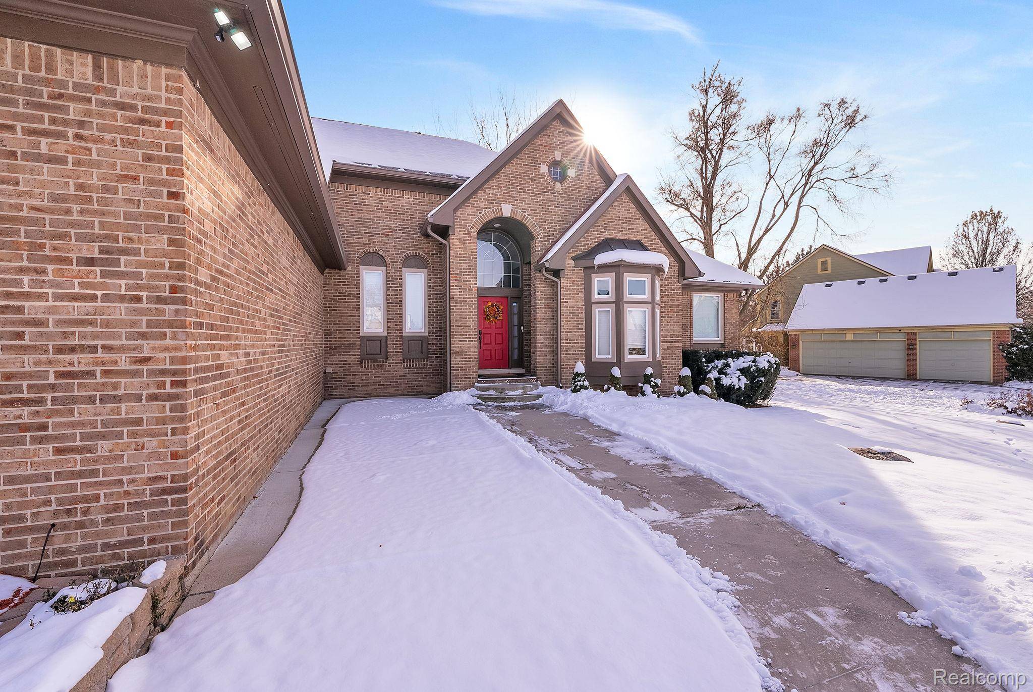 Northville, MI 48168,46575 Red Oak DR