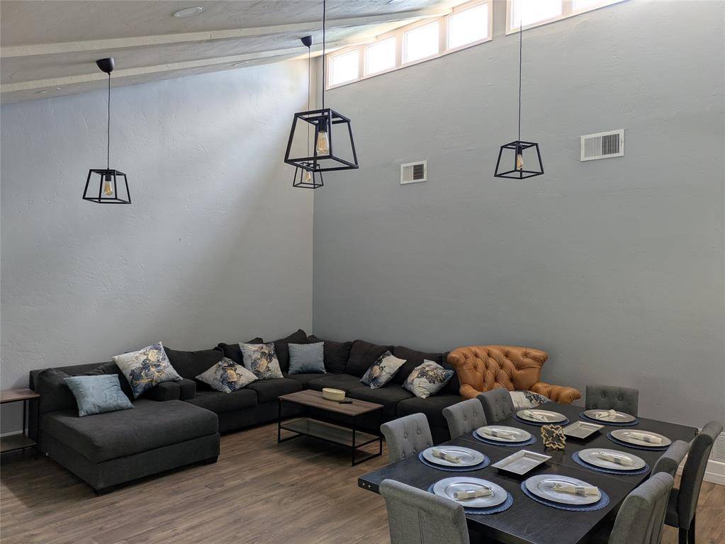 Arlington, TX 76014,2507 Carriage Place