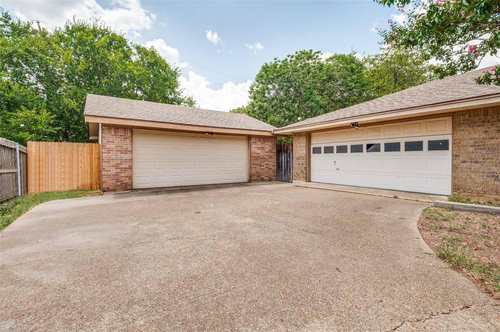 Ovilla, TX 75154,405 Shadowwood Trail