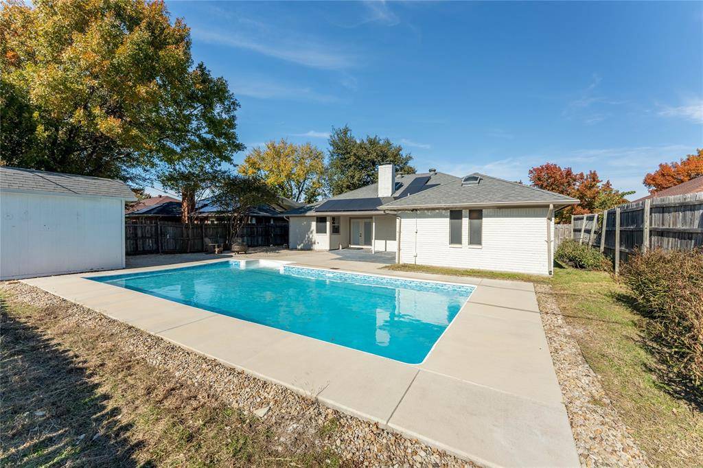 Arlington, TX 76002,610 Betsy Ross Drive