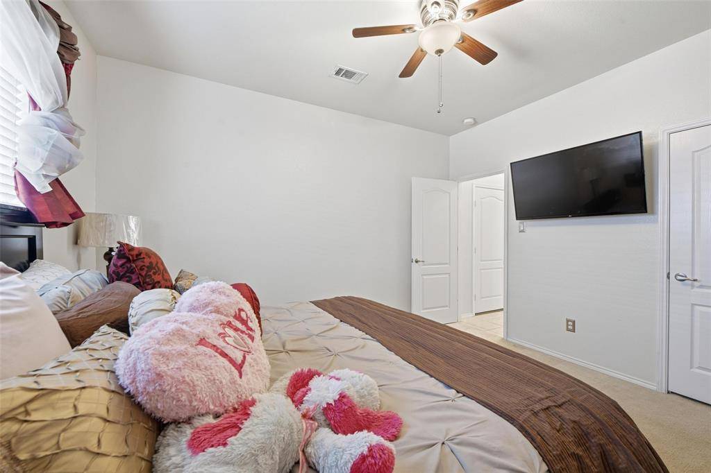 Saginaw, TX 76179,556 Griffith Drive