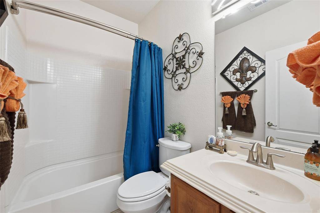 Saginaw, TX 76179,556 Griffith Drive