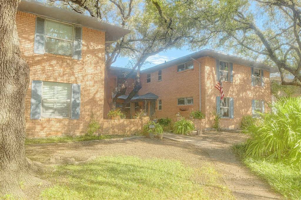 Dallas, TX 75225,6159 Bandera Avenue