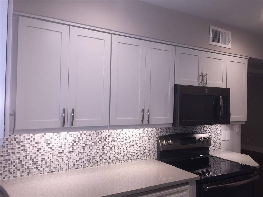 Dallas, TX 75225,6159 Bandera Avenue