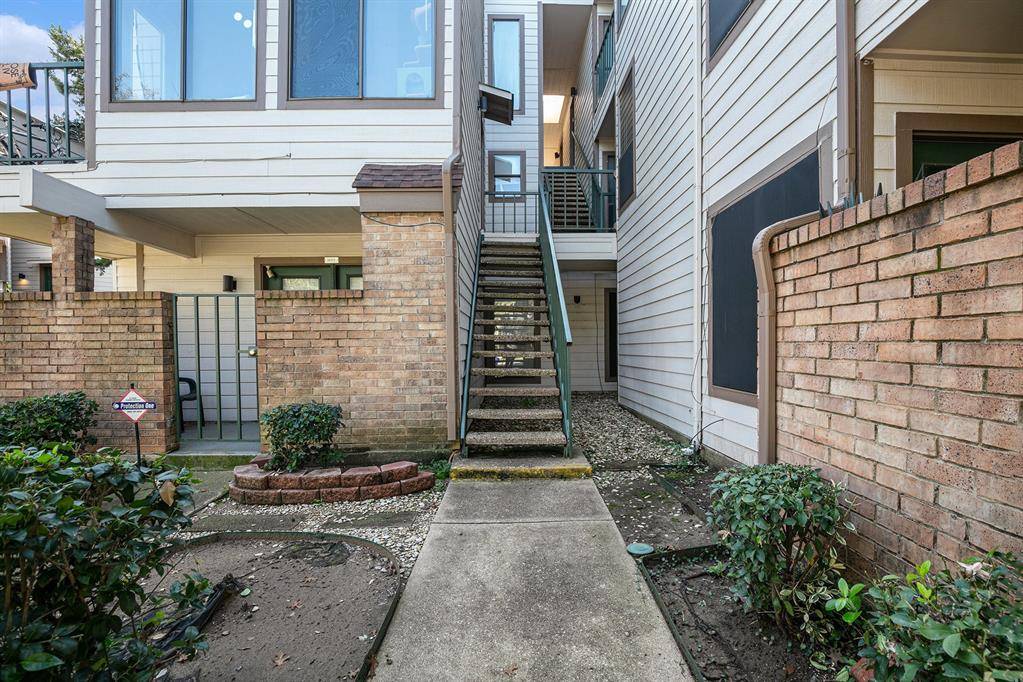 Arlington, TX 76006,2311 Balsam Drive #H307