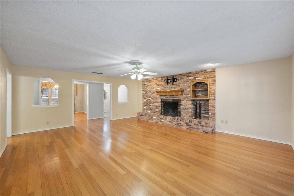 Fort Worth, TX 76120,820 Newport Road