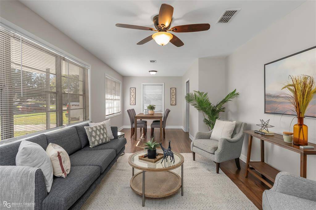 Shreveport, LA 71105,854 Surrey Road