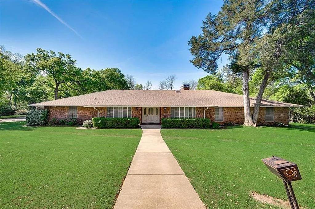 Duncanville, TX 75116,722 E Wheatland Road