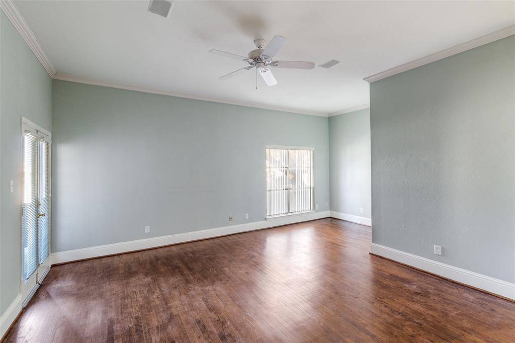 Dallas, TX 75230,10416 High Hollows Drive #232