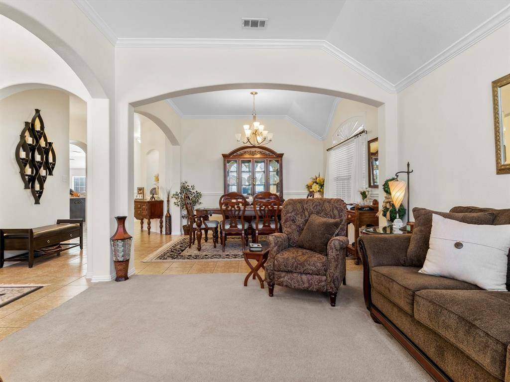 Saginaw, TX 76179,581 Griffith Drive