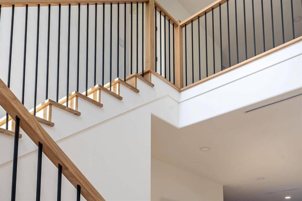 Dallas, TX 75220,3761 Seguin Drive