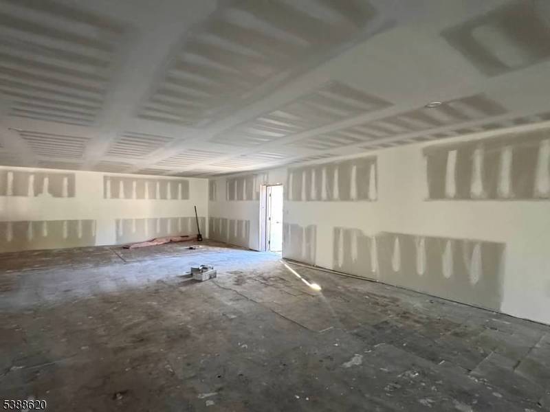 Pohatcong Twp., NJ 08865,1402 S Main St