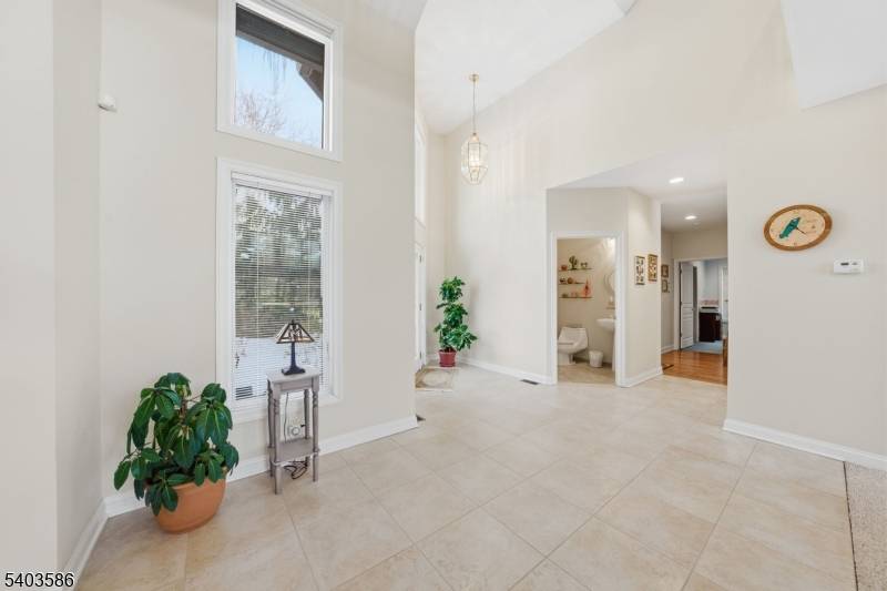 Denville Twp., NJ 07834,175 CEDAR LAKE EAST