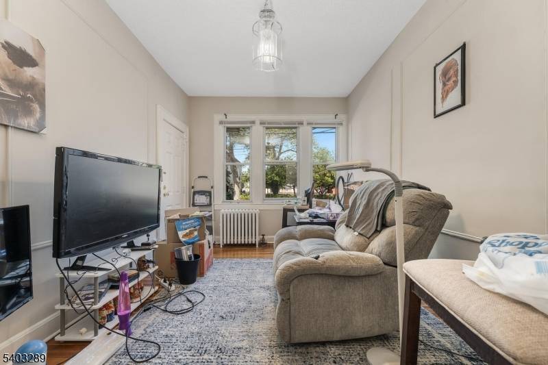 Springfield Twp., NJ 07081,49-51 Caldwell Pl