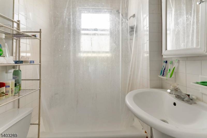 Springfield Twp., NJ 07081,49-51 Caldwell Pl