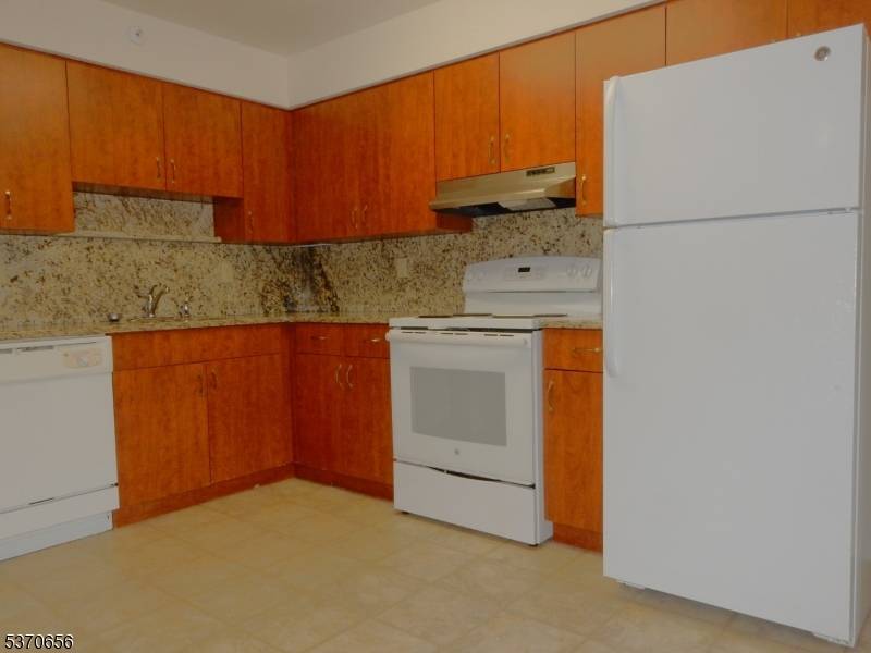 Hackettstown Town, NJ 07840,50 JANES DR. #50