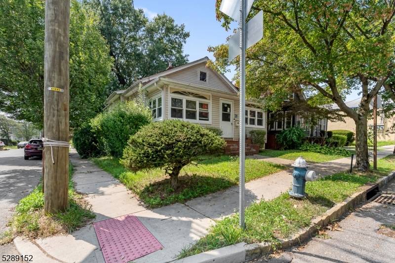 Maplewood Twp., NJ 07040,27 Tuscan St