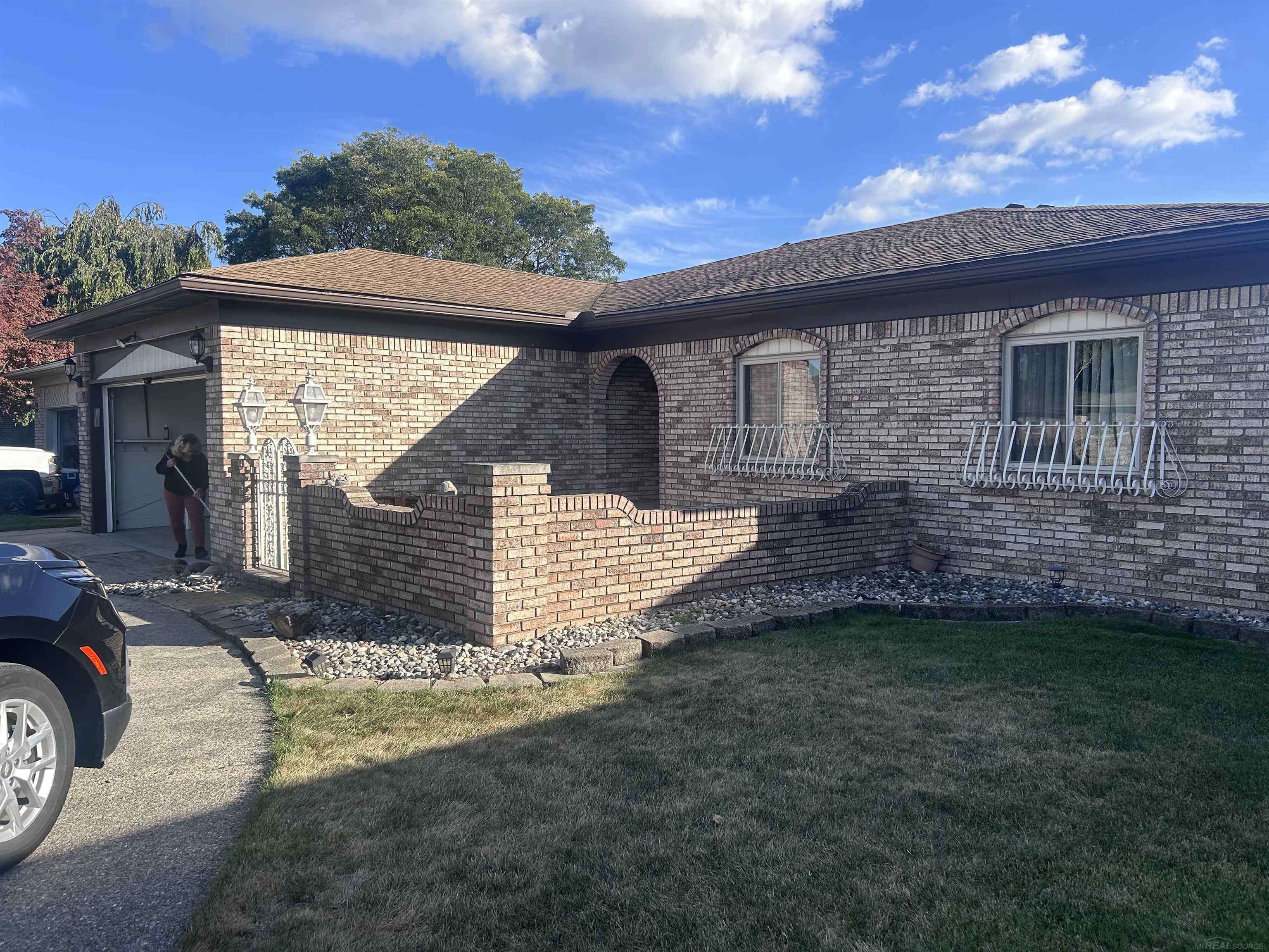 Clinton Township, MI 48038,15786 Bexley ST