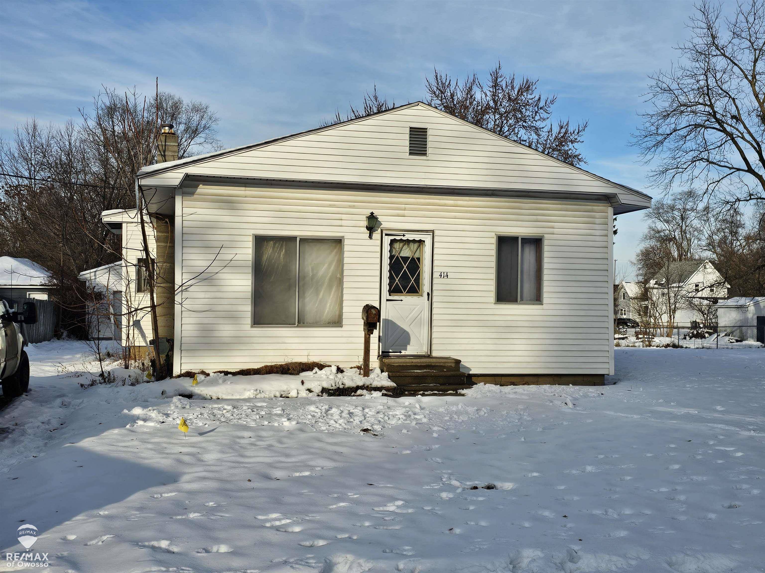 Owosso, MI 48867,414 Prindle ST