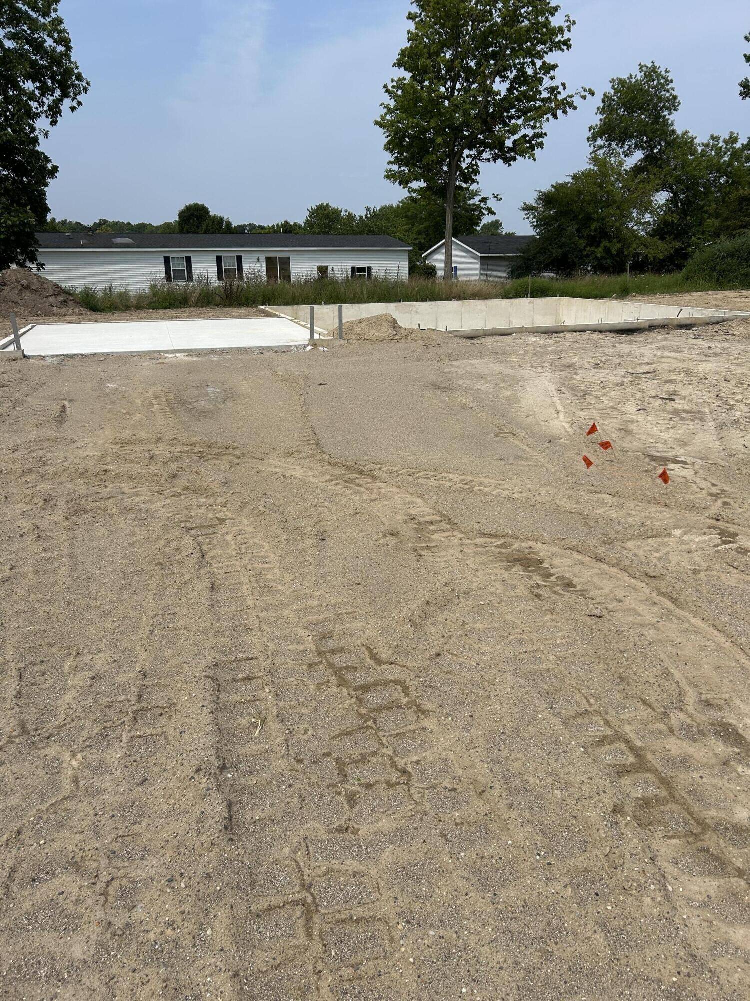 Caledonia, MI 49316,5487 Mammoth DR SE