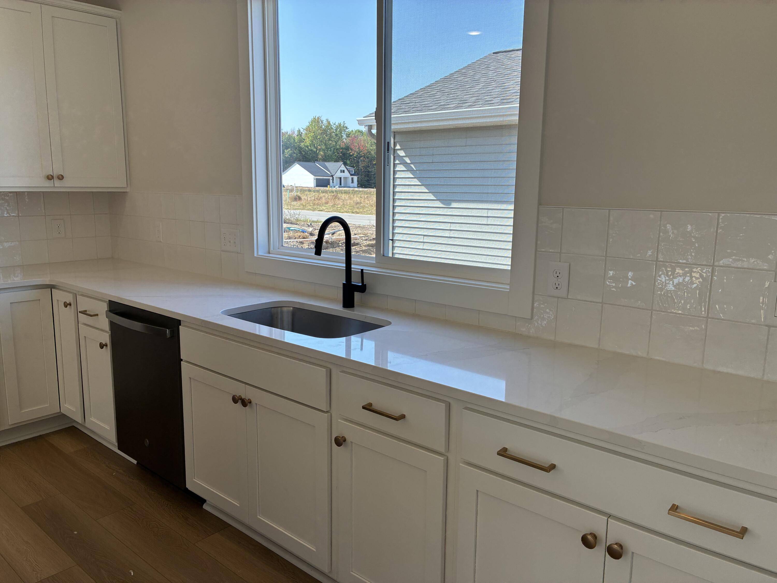 Spring Lake, MI 49456,6114 Stahl DR #16