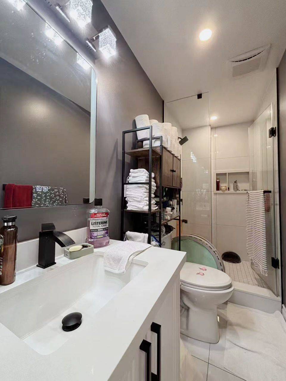 Toronto C15, ON M2H 1W5,983 Old Cummer AVE