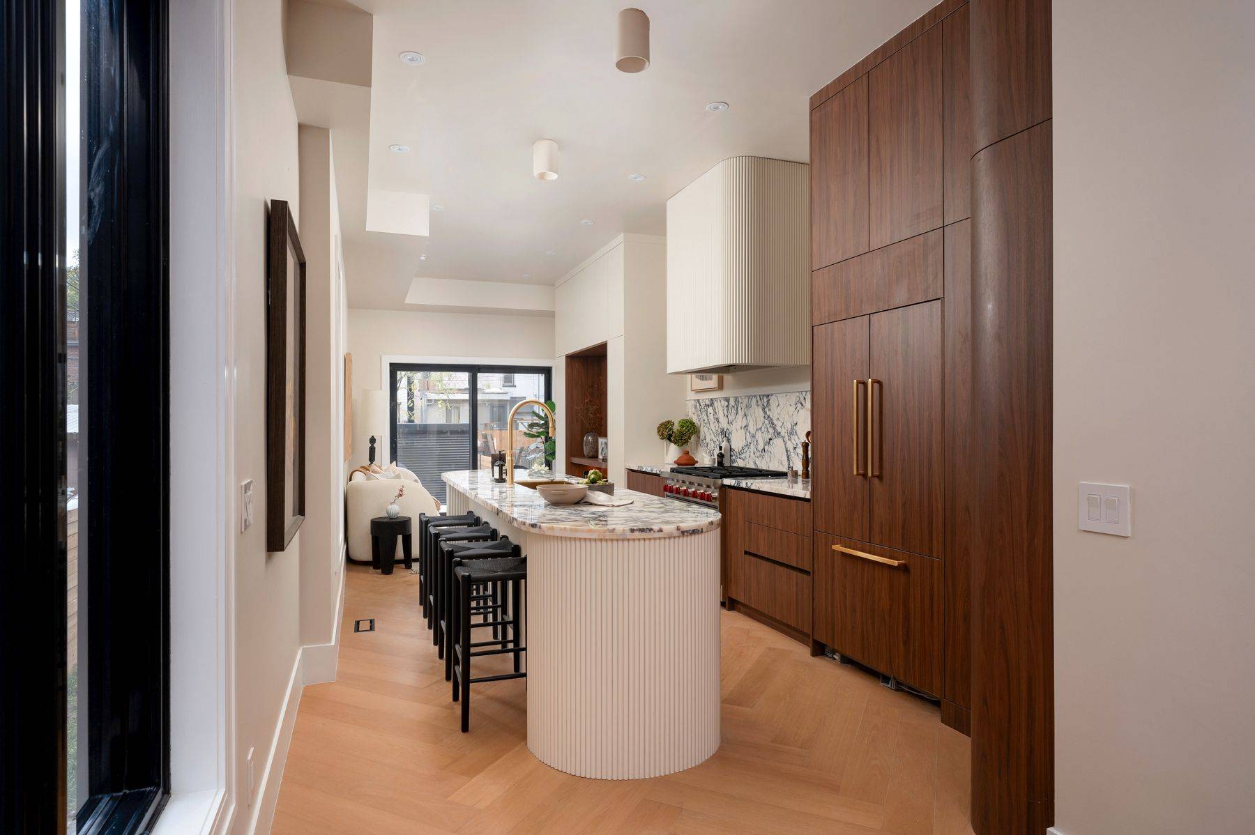 Toronto C01, ON M5S 2L6,256 Major ST