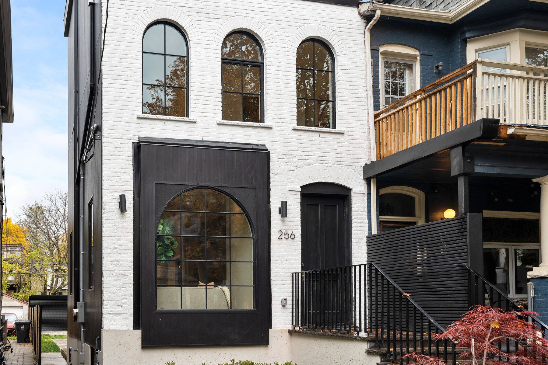 Toronto C01, ON M5S 2L6,256 Major ST