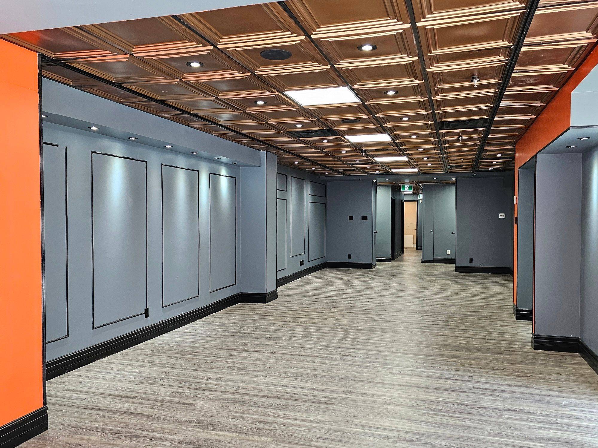 Toronto C02, ON M5R 1B9,70 Yorkville AVE #MR1