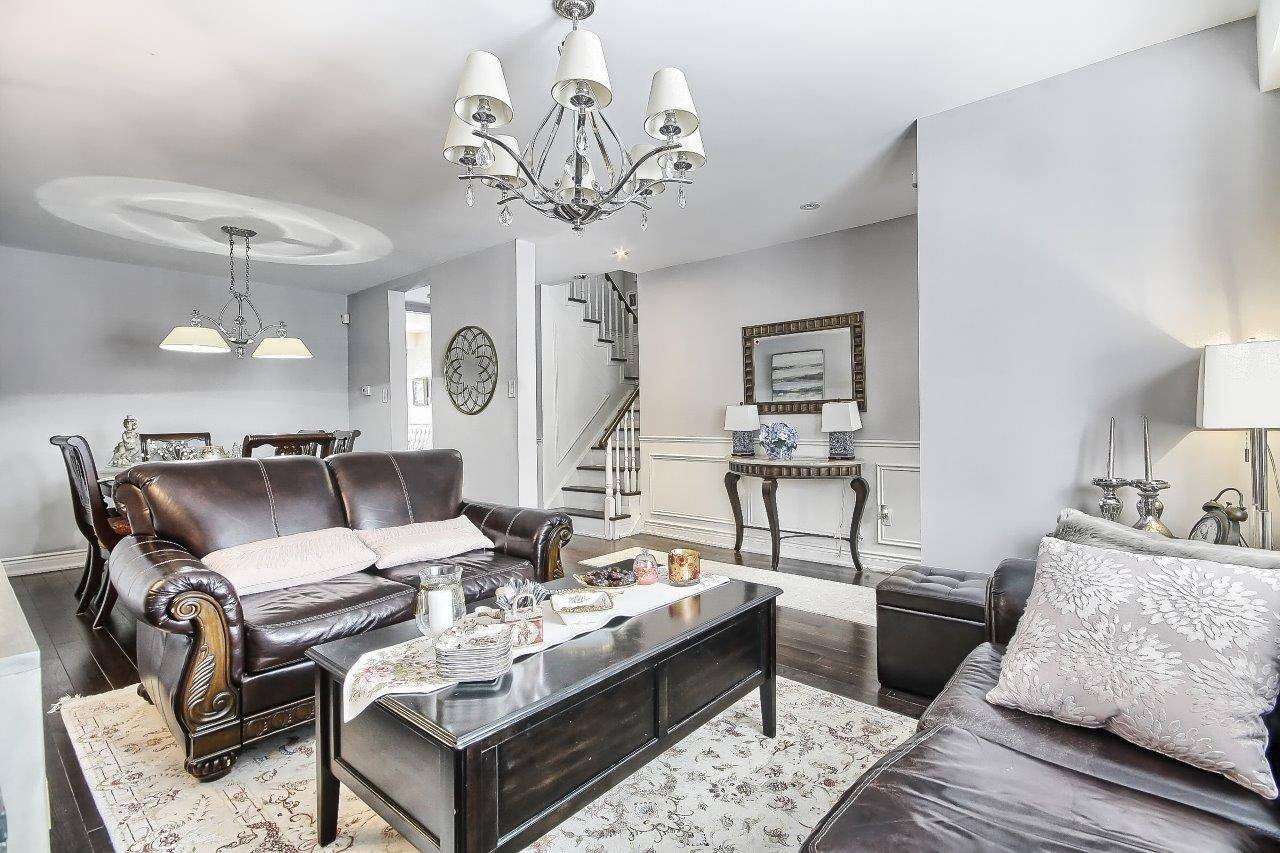 Toronto E05, ON M1W 3K1,14 Fawndale CRES