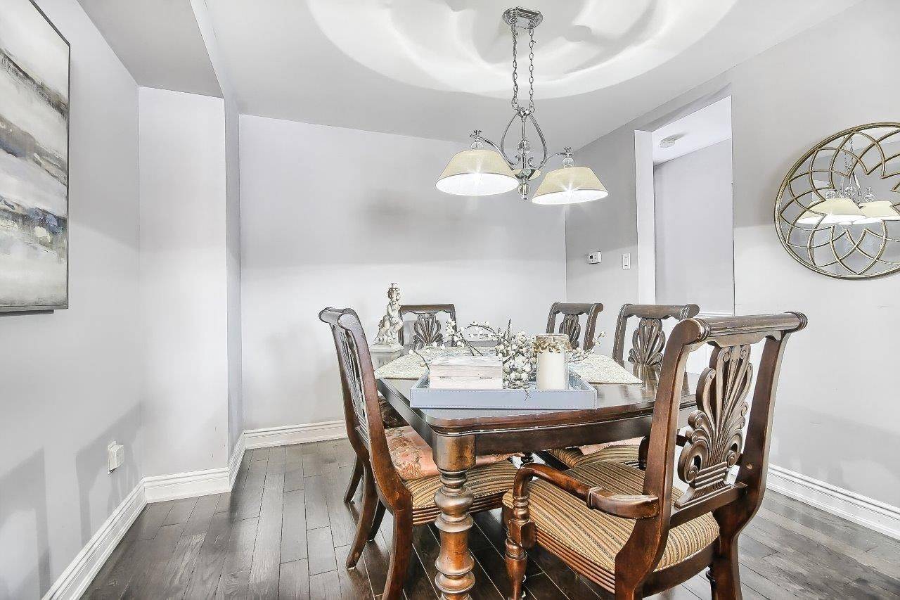 Toronto E05, ON M1W 3K1,14 Fawndale CRES