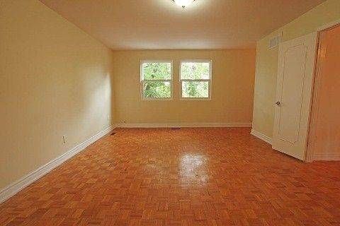 Toronto E05, ON M1W 1X4,15 Brookshire BLVD #BSMT